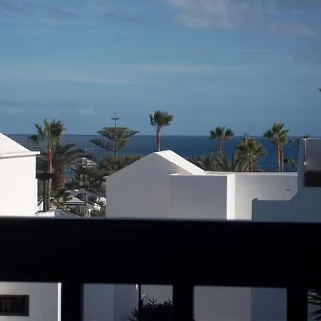 Sleeps 2 Pool Wifi T691566 Costa Teguise