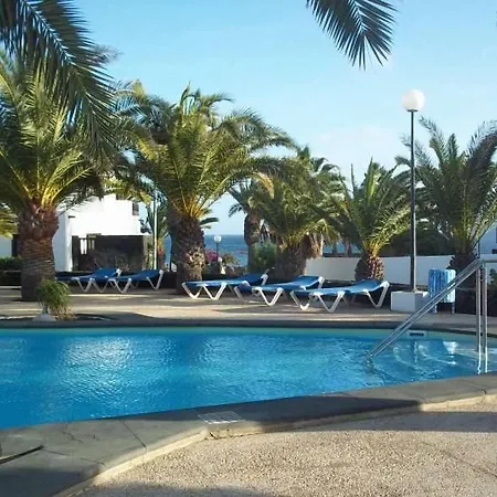 Sleeps 2 Pool Wifi T691566 * Costa Teguise