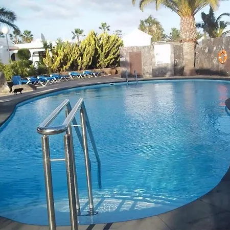 Sleeps 2 Pool Wifi T691566 Costa Teguise